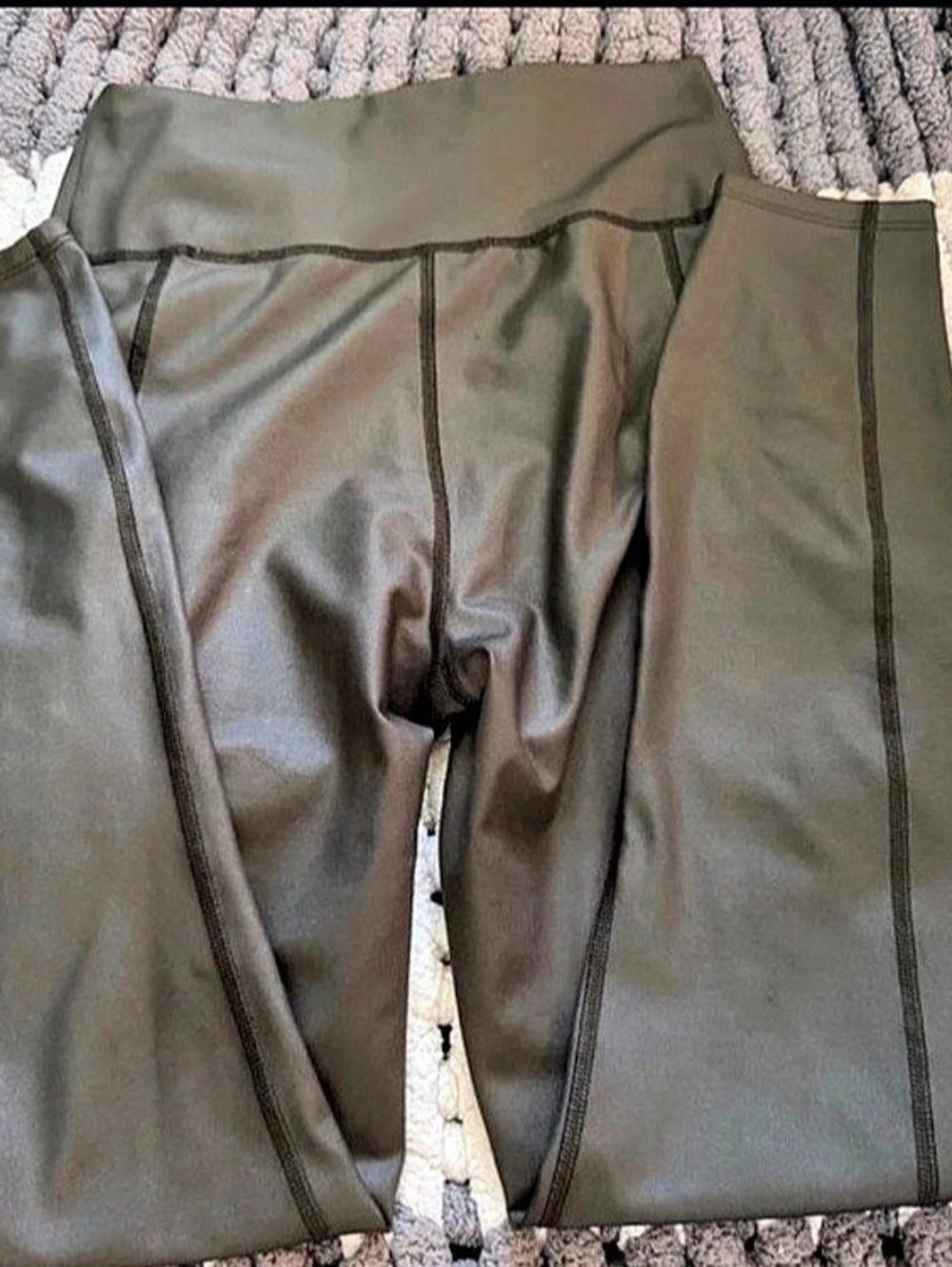 Abercrombie & Fitch Women’s Green Leggings Size Small Like New